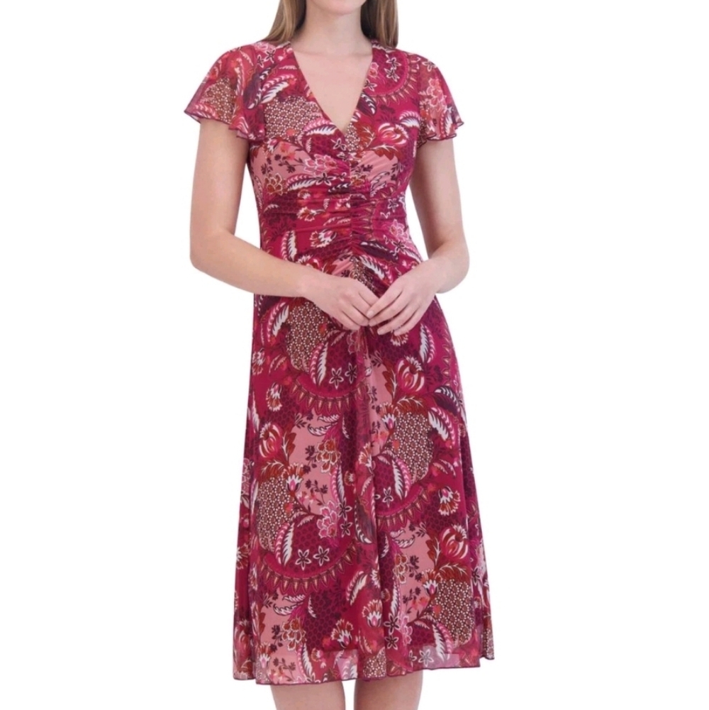 Jessica Howard V-neck ruched midi dress in a red and pink botanical Print Size 6